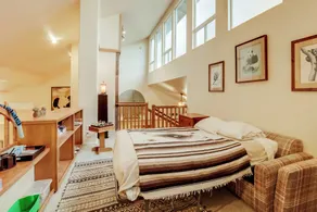 Templeton Ranch w/ Private Hot Tub & Deck! - Værelse