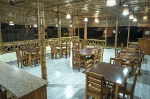 Sonai Nameri - Restaurant