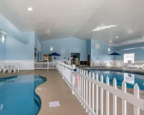 Quality Inn & Suites Fort Madison near Hwy 61 - Pool