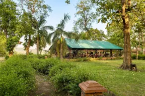 Bijrani Jungle Cottages by CYJ - Restaurant