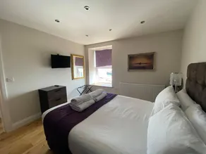 The Castle Apartments - Quarto