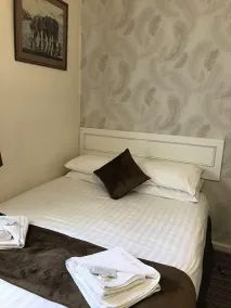 The Feathers Hotel - Værelse