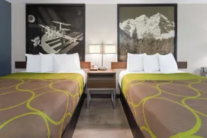 Super 8 by Wyndham Prattville Montgomery - Chambre