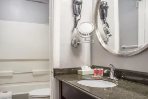 Econo Lodge - Salle de bain