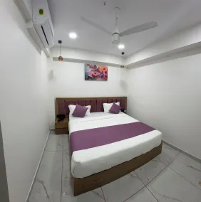 i Hotel - TRP Mall - Chambre