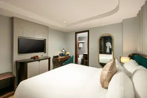 MAY DE VILLE Lakeside Hotel - Chambre