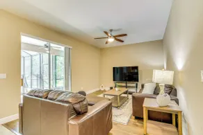 5 Mi to Weeki Wachee Springs! Poolside Retreat - Innvendig