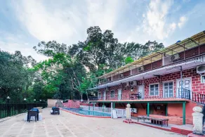 Itsy Hotels Sun N Shade - Piscina