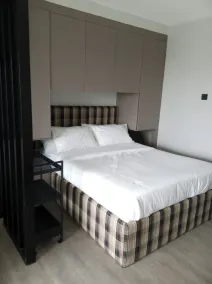 Escada Apartments - Chambre
