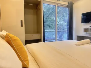Lime Tree 1BHK Serviced Apartment - Medanta Medicity, Gurgaon - Camera