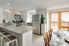 Chesapeake Bay Views & Private Deck: Cozy Cottage - Interiør