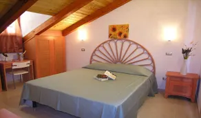 Resort Rocca di Vadaro - Seafront Suites, Rooms & Apartments - Rum