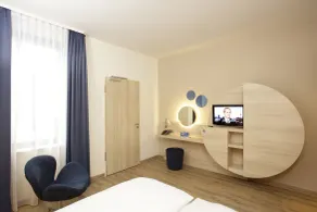 H2 Hotel Berlin-Alexanderplatz - Room