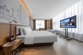 UrCove by Hyatt Guangzhou Baiyun Airport Free Airport Shuttle & Free Canton Fair Shuttle - Camera