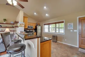 Group Getaway Near Dale Hollow Lake w/ Hot Tub - Innvendig