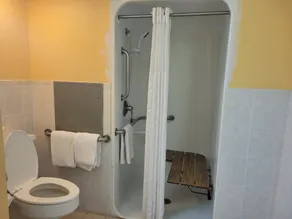 Days Inn by Wyndham Alexandria South - Salle de bain
