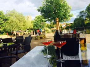 Boutique By Browns - Restaurant