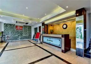 The Royal Castle - Reception