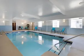 Comfort Inn & Suites Charleston Airport Convention Center - Pool