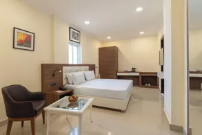 Clarks Inn Bhowali, Nainital - Room