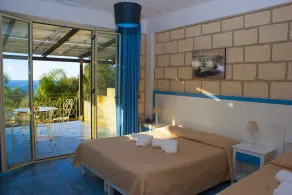 CapoSperone Resort - Værelse