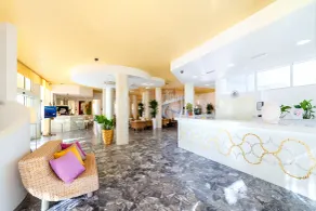 Hotel American - Reception