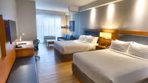 Holiday Inn Express & Suites Vaudreuil-Dorion by IHG - Chambre