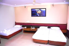 Hotel Pranav International - Zimmer