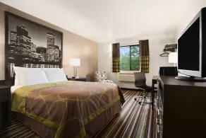 Super 8 by Wyndham Woodburn - Chambre