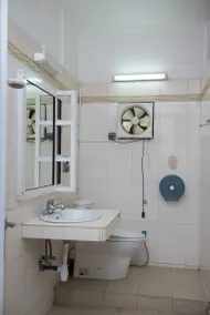 3Ds International Tourist Home - Bathroom