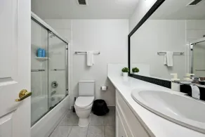 NEW ROYAL INN - Bathroom