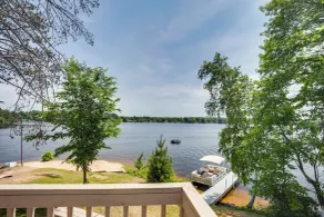 Lakefront Wisconsin Getaway w/ Kayak + Boat Dock! - Interiør