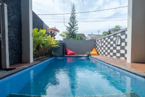 Josh Guest House - Piscine
