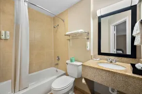 Quality Inn Fort Myers Cape Coral - Salle de bain