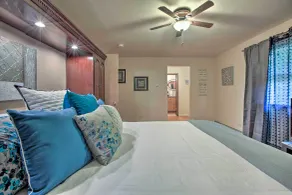 Home w/ Yard & Patio ~ 30 Mi to Downtown Chicago - Rum