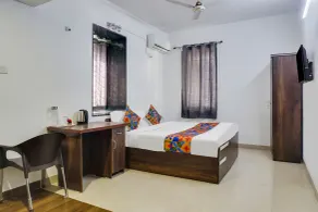 FabHotel Kohinoor Residency I - Nr Dmart, Baner - Rom