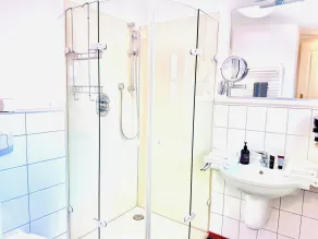 Inselsünn Hotel und Apartments - Bathroom