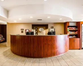 Comfort Suites Independence - Kansas City - Hall