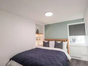 Wee Flat - Rom
