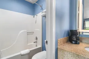 Americas Best Value Inn and Suites Siloam Springs - Bad