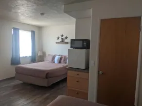 Little Daisy Motel - Chambre