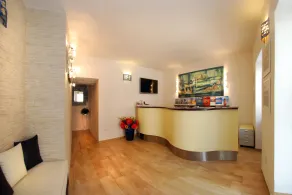 Smart Suite & Apartments - Reception