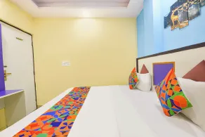 Hotel O Hotel Gold Star - Habitación