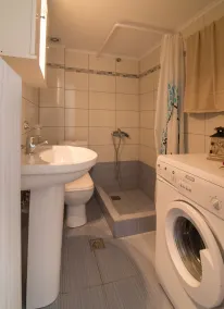 Michalis Apartments - Casa de banho