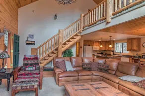 Fish, Hike & Explore: Prescott Cabin w/ Grill! - Innvendig