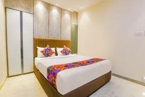FabHotel Nexus Inn - Nr Nesco - Room