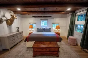 The Woodsman Lodge - Room