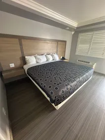HomeTown Inn - Chambre