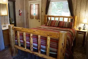 Union Creek Resort - Room