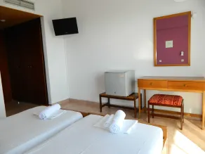 Telhinis Hotel & Apartments - Chambre